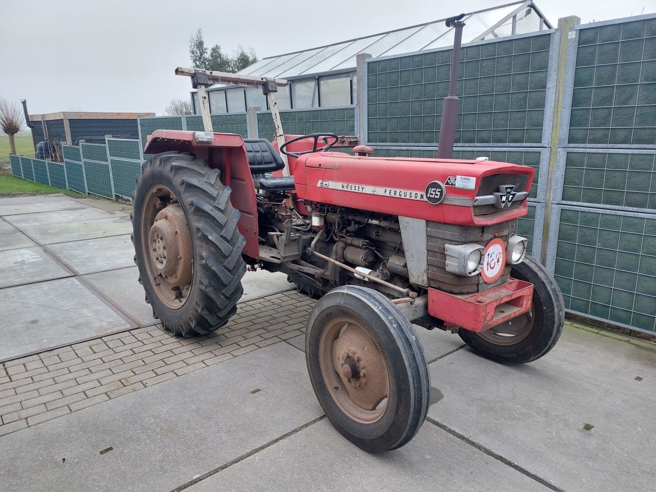 Traktor типа Massey Ferguson 155, Gebrauchtmaschine в Ouderkerk aan den IJssel (Фотография 2)
