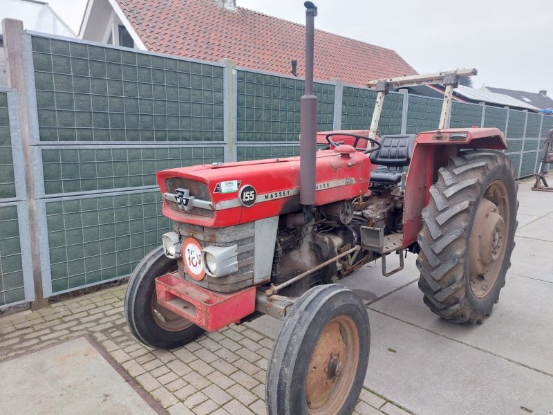 Traktor типа Massey Ferguson 155, Gebrauchtmaschine в Ouderkerk aan den IJssel (Фотография 1)