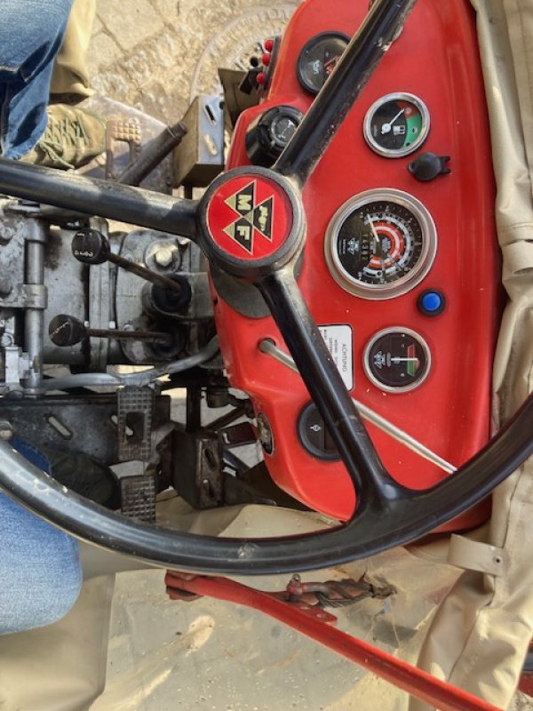 Traktor van het type Massey Ferguson 155, Gebrauchtmaschine in Buch am Erlbach (Foto 3)