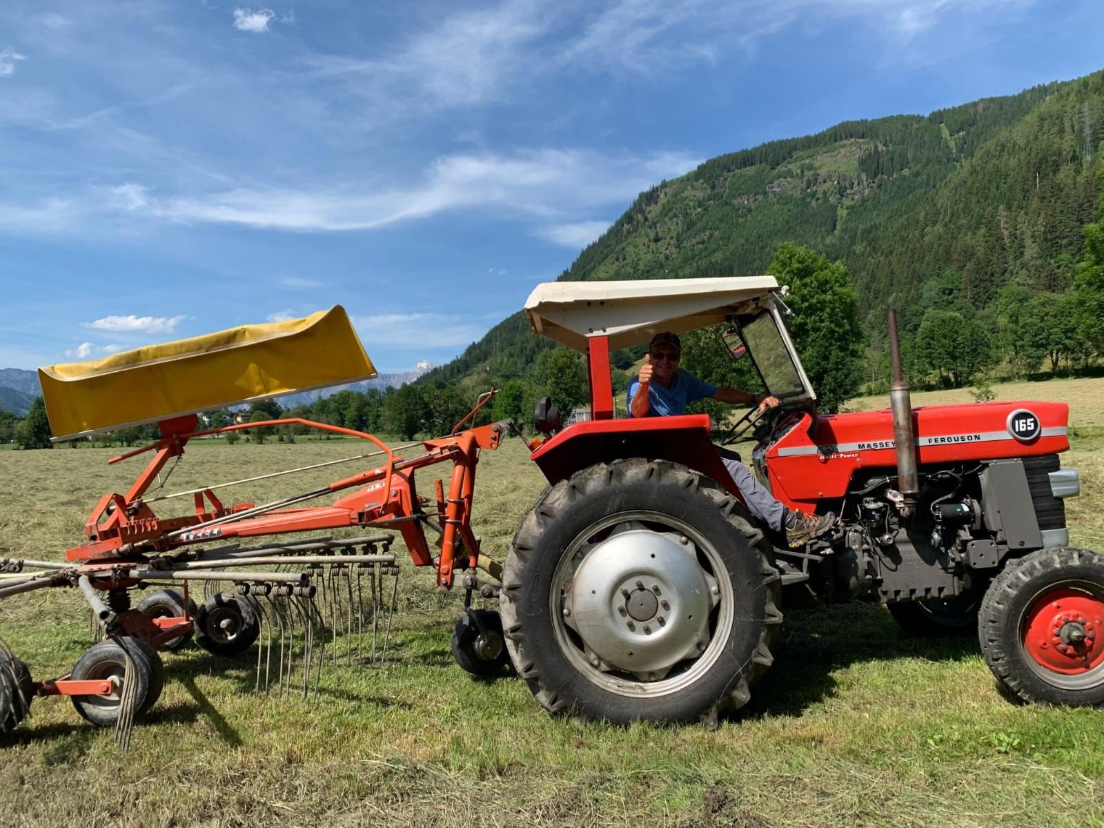 Traktor typu Massey Ferguson 165 MP Super, Gebrauchtmaschine w Burgkirchen (Zdjęcie 3)