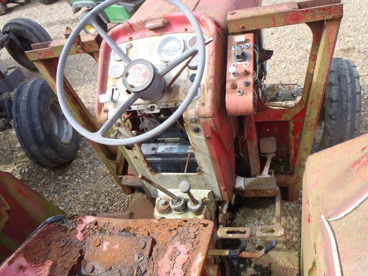 Traktor des Typs Massey Ferguson 165, Gebrauchtmaschine in Viborg (Bild 4)