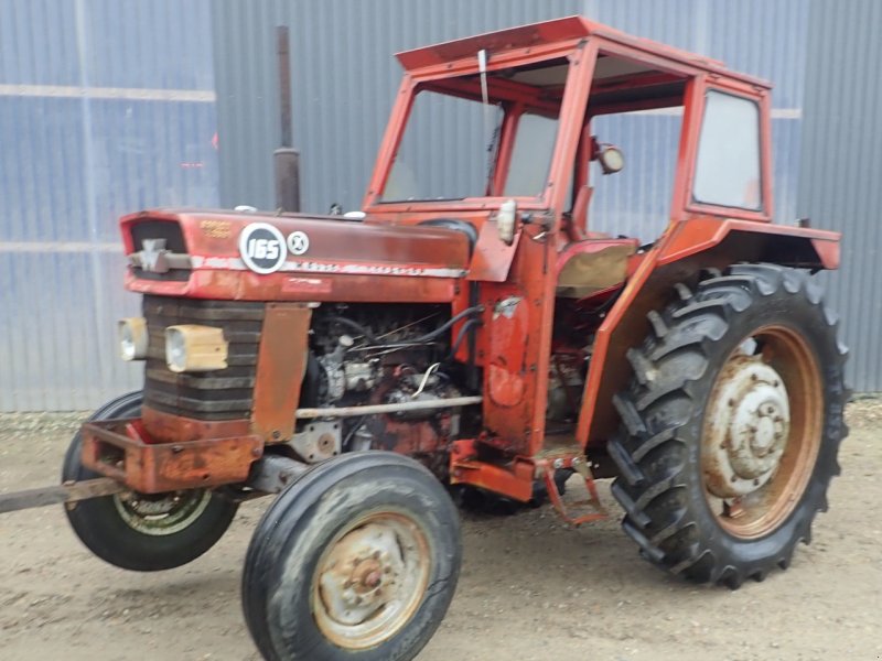 Traktor типа Massey Ferguson 165, Gebrauchtmaschine в Viborg