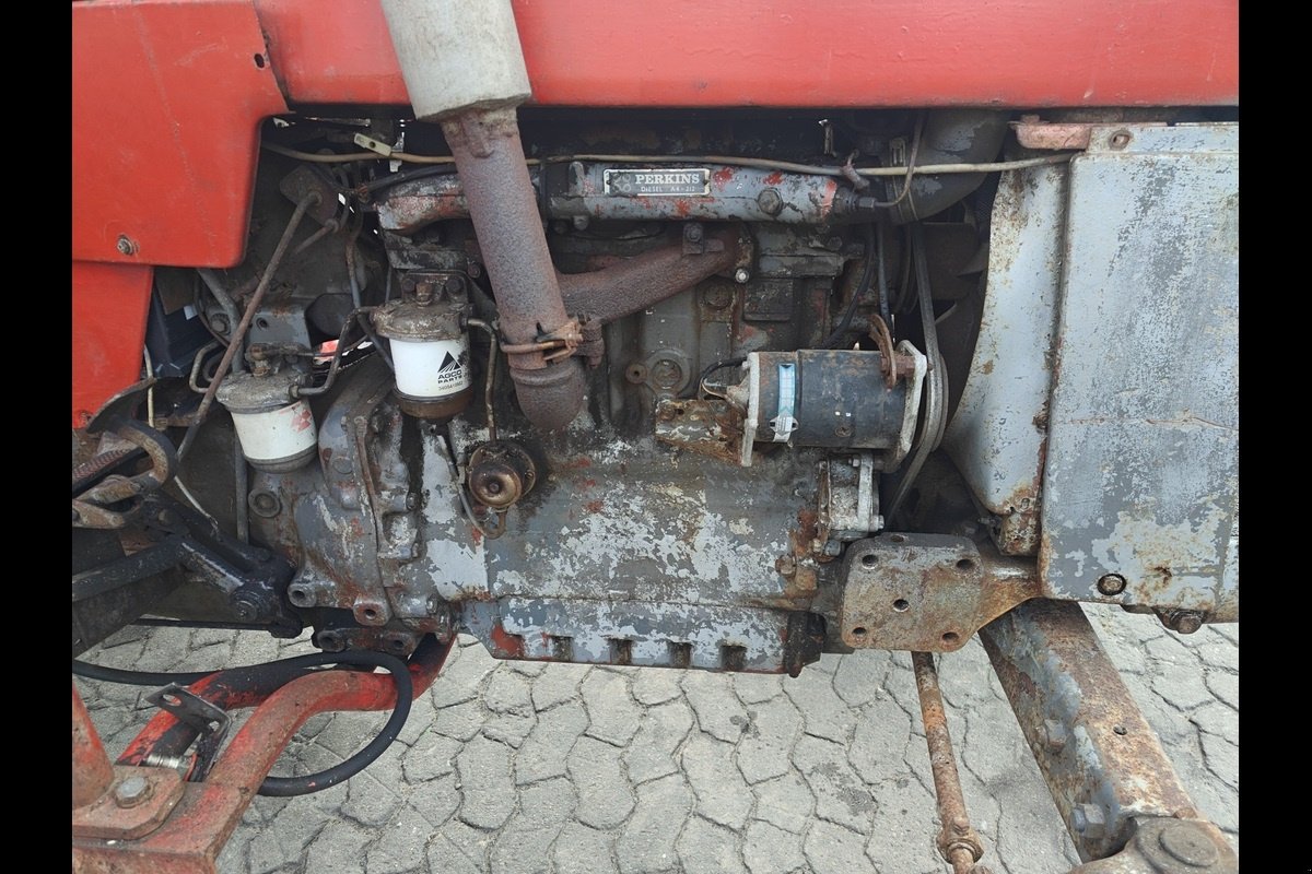 Traktor Türe ait Massey Ferguson 165, Gebrauchtmaschine içinde Viborg (resim 2)