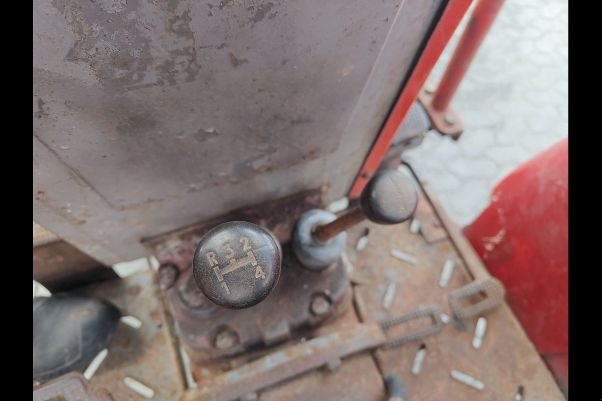Traktor Türe ait Massey Ferguson 165, Gebrauchtmaschine içinde Viborg (resim 6)