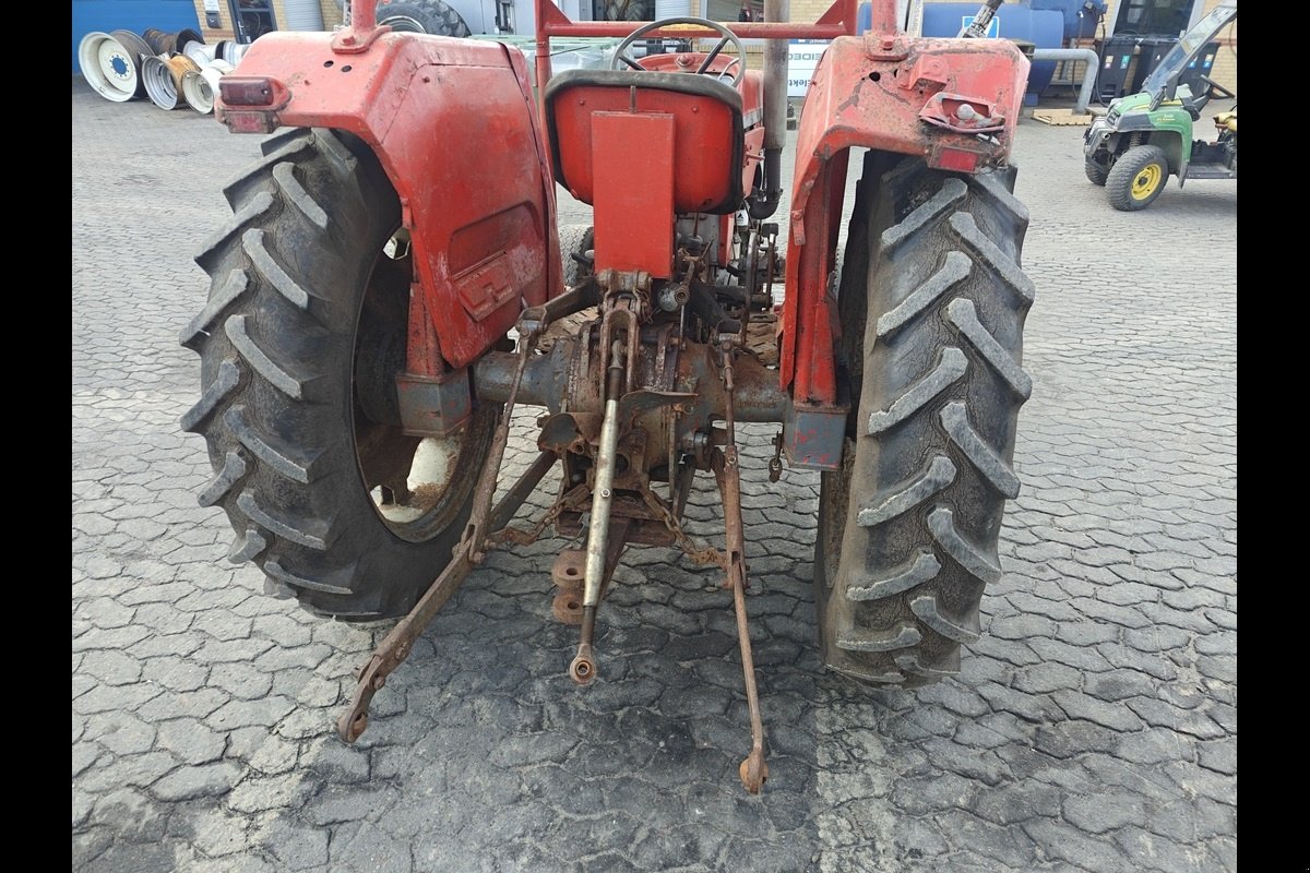 Traktor Türe ait Massey Ferguson 165, Gebrauchtmaschine içinde Viborg (resim 5)
