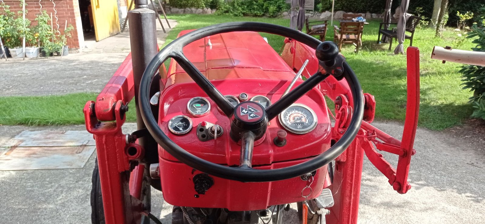 Traktor of the type Massey Ferguson 165, Gebrauchtmaschine in Binnen (Picture 2)
