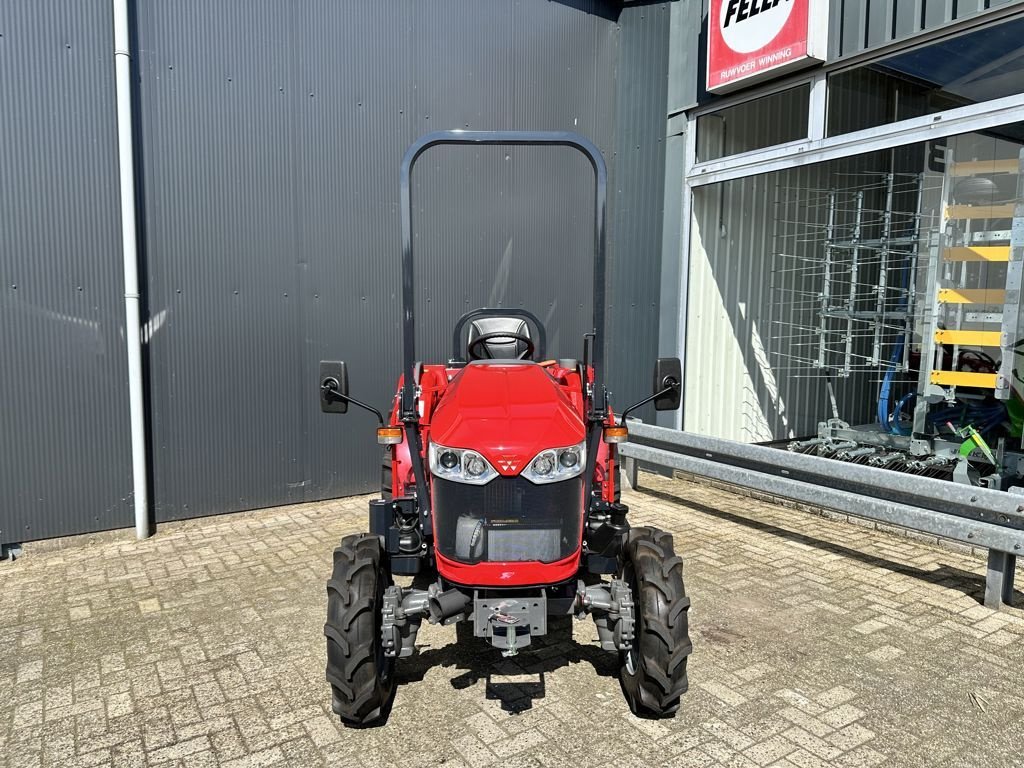 Traktor a típus Massey Ferguson 1740 E, Neumaschine ekkor: MARIENHEEM (Kép 2)