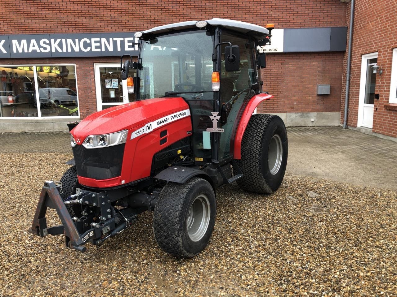 Traktor типа Massey Ferguson 1750 M HC, Gebrauchtmaschine в Jelling (Фотография 1)