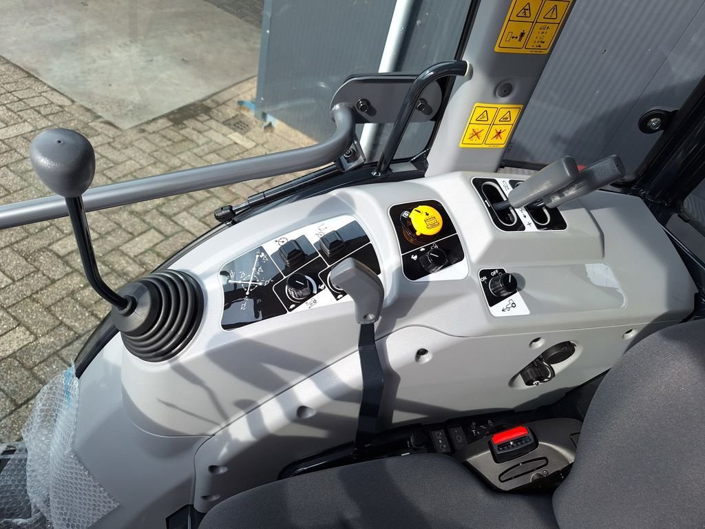 Traktor typu Massey Ferguson 1750M HST, Neumaschine v MARIENHEEM (Obrázek 11)