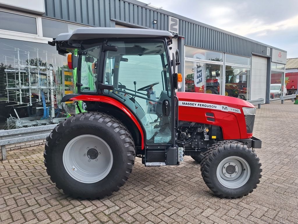 Traktor typu Massey Ferguson 1750M HST, Neumaschine v MARIENHEEM (Obrázek 4)