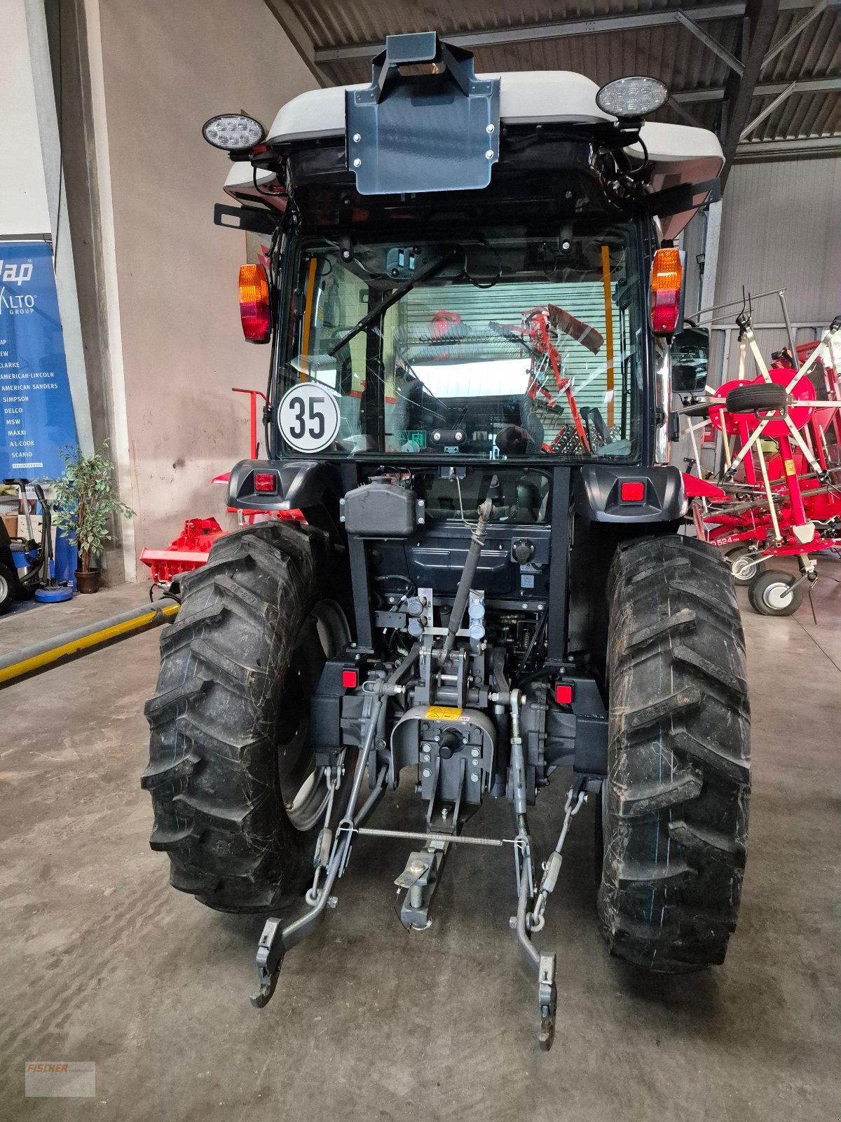 Traktor типа Massey Ferguson 1755 M, Neumaschine в Pfoerring (Фотография 4)