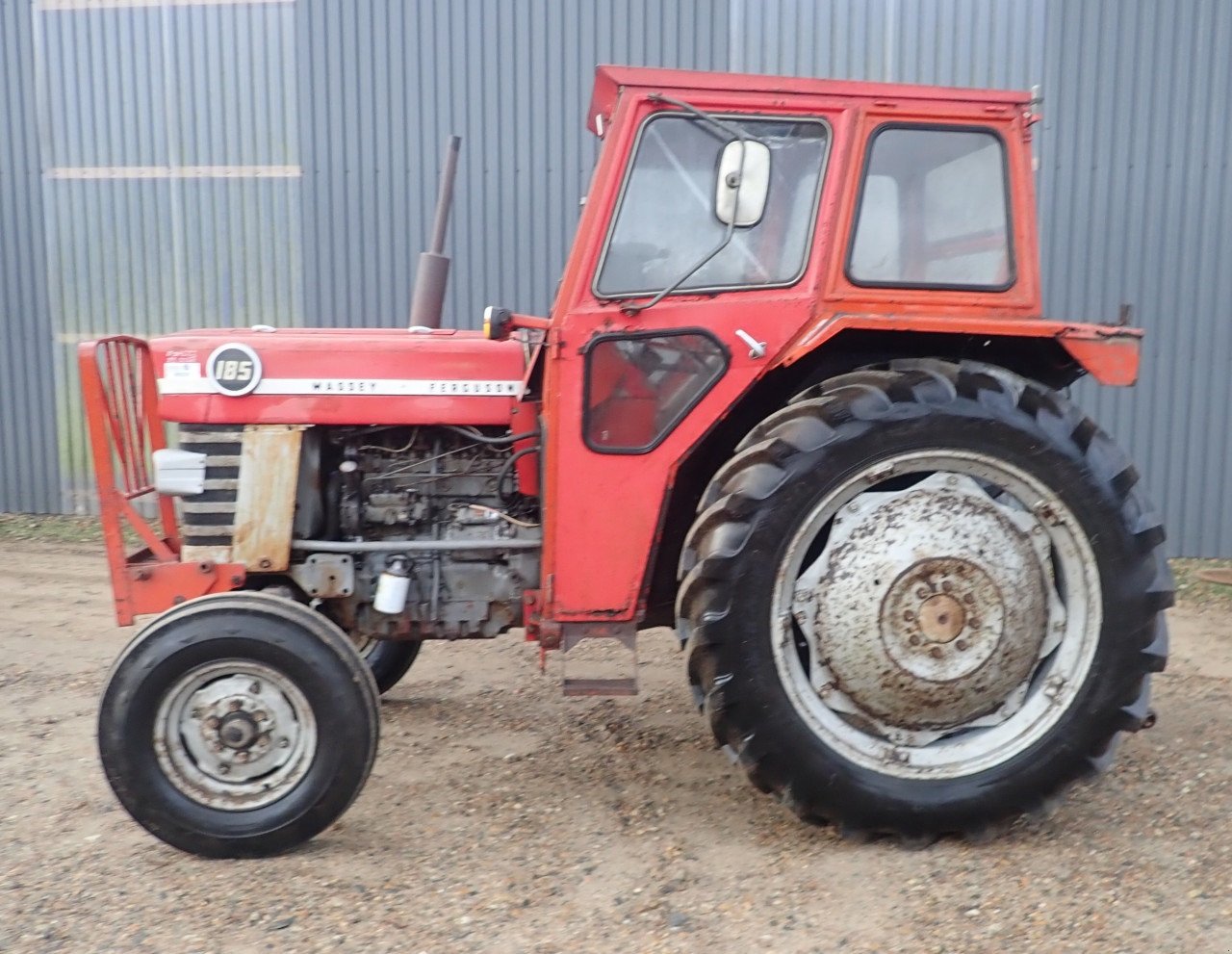 Traktor Türe ait Massey Ferguson 185, Gebrauchtmaschine içinde Viborg (resim 1)