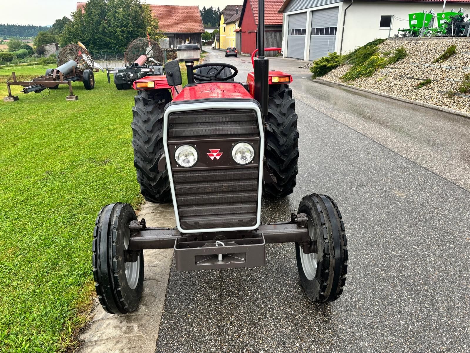 Traktor of the type Massey Ferguson 240-2, Gebrauchtmaschine in NATTERNBACH (Picture 9)