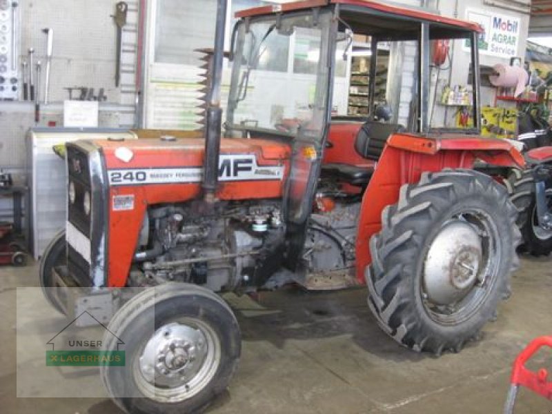 Traktor des Typs Massey Ferguson 240-2, Gebrauchtmaschine in Ottensheim