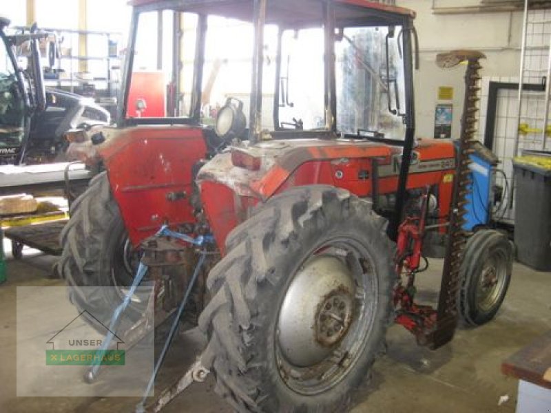 Traktor des Typs Massey Ferguson 240-2, Gebrauchtmaschine in Ottensheim (Bild 7)