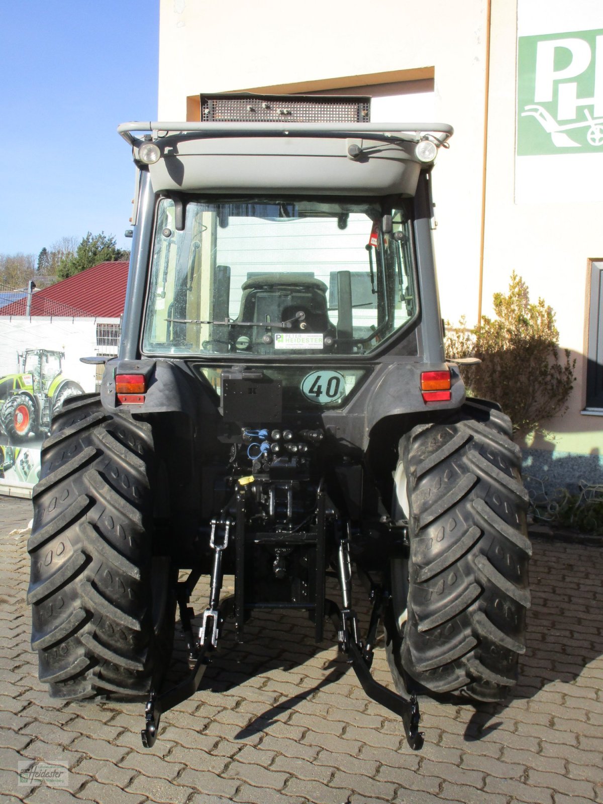 Traktor Türe ait Massey Ferguson 2430, Gebrauchtmaschine içinde Wildenberg (resim 12)