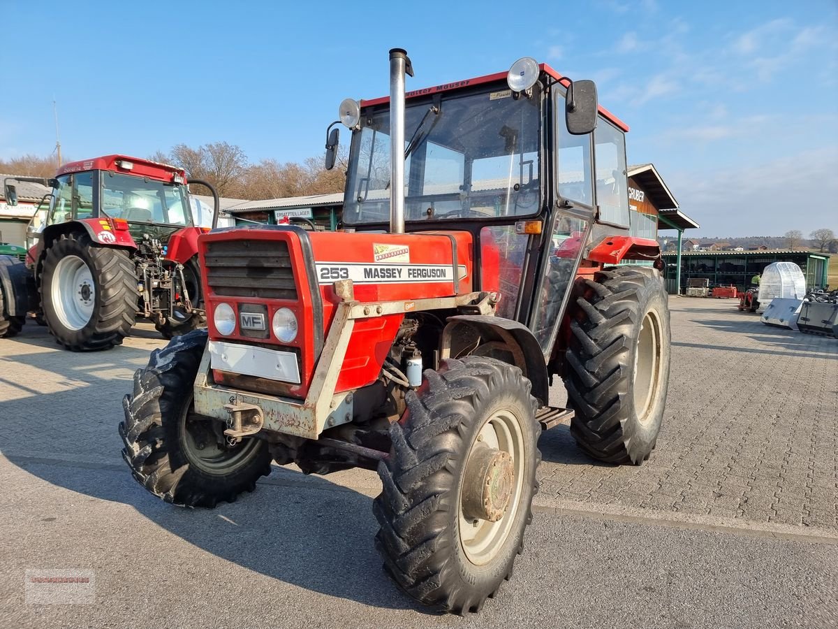 Traktor des Typs Massey Ferguson 253-4, Gebrauchtmaschine in Tarsdorf (Bild 9)