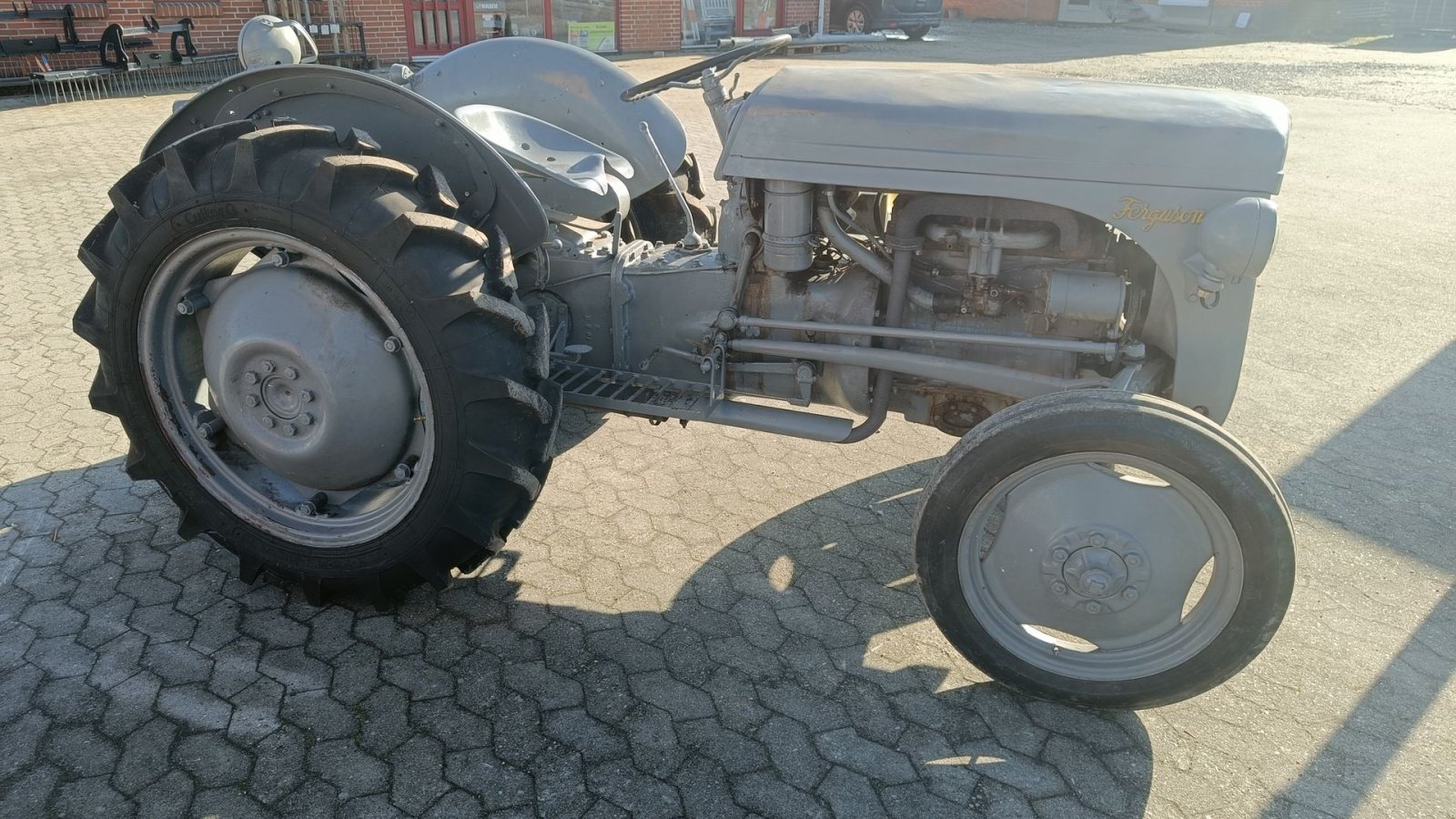 Traktor a típus Massey Ferguson 26 grå, Gebrauchtmaschine ekkor: Egtved (Kép 1)