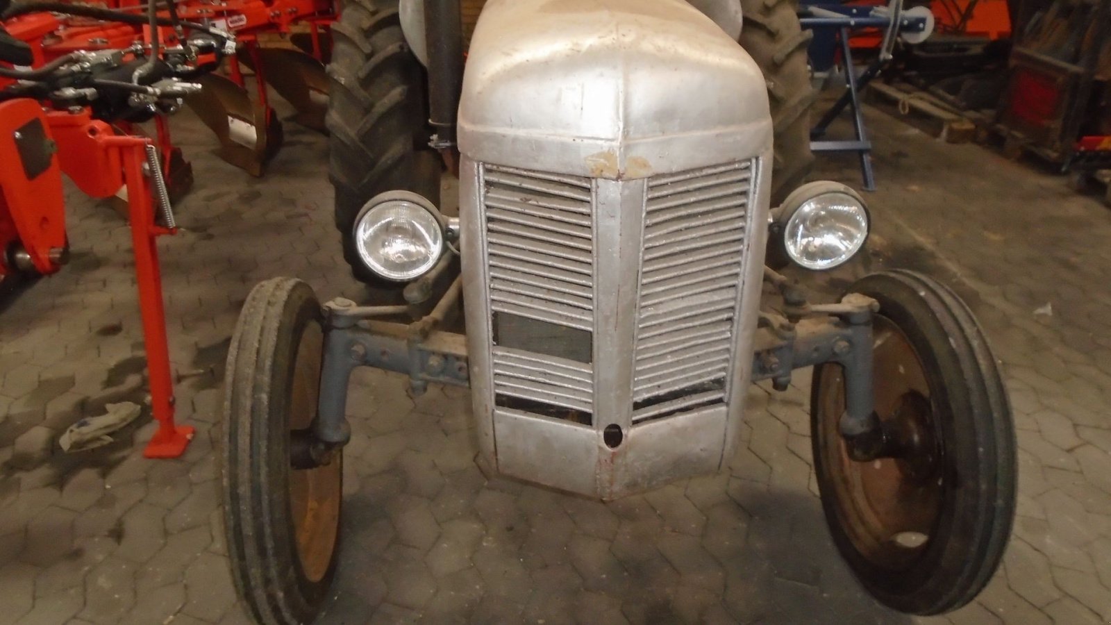 Traktor of the type Massey Ferguson 26, Gebrauchtmaschine in Viborg (Picture 3)