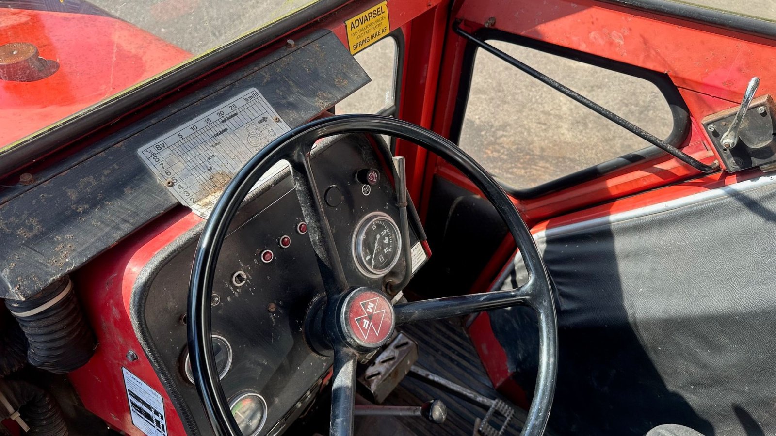 Traktor of the type Massey Ferguson 265, Gebrauchtmaschine in Dronninglund (Picture 6)