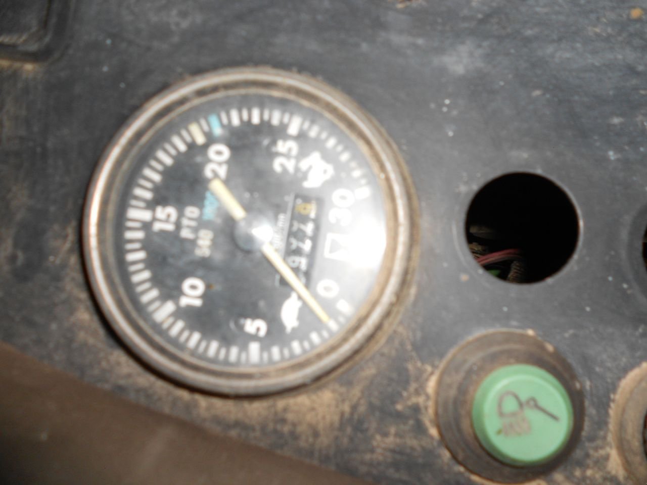 Traktor типа Massey Ferguson 2680, Gebrauchtmaschine в Oirschot (Фотография 9)