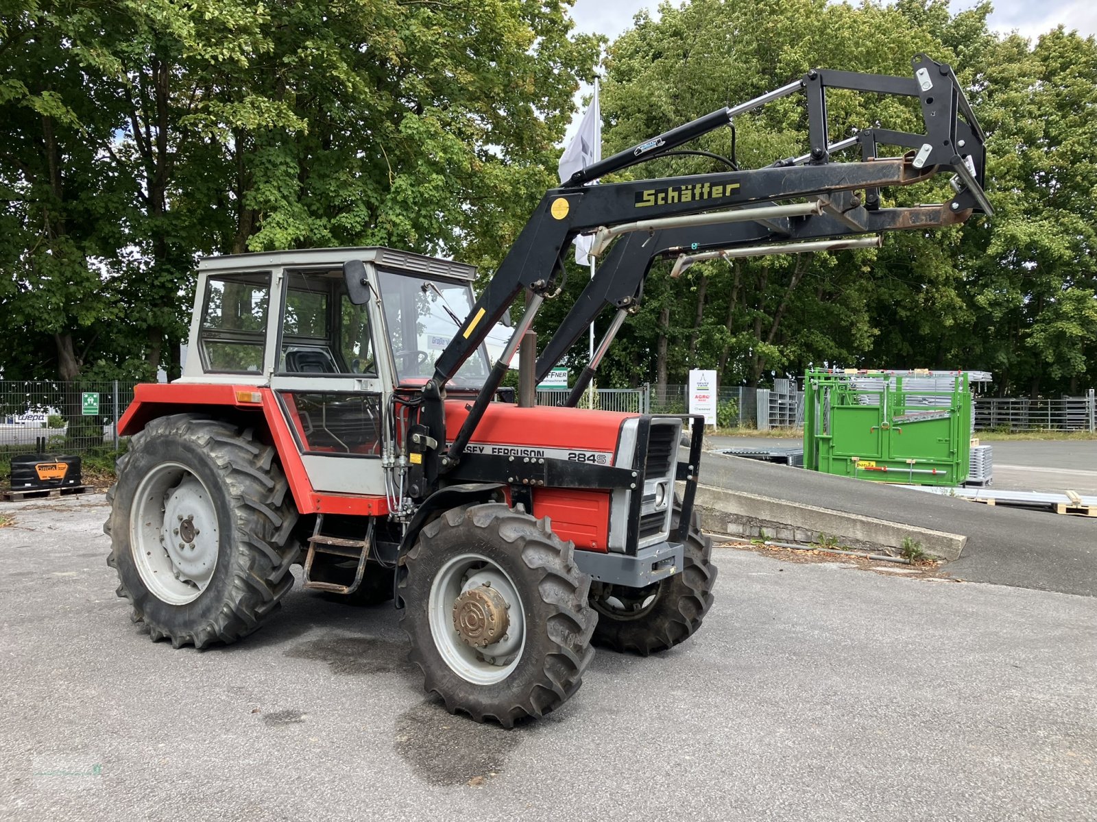 Traktor tip Massey Ferguson 284S, Gebrauchtmaschine in Marsberg (Poză 2)