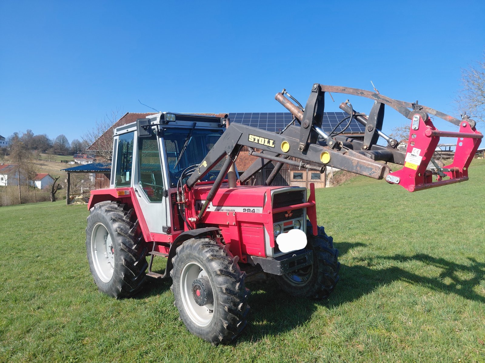 Traktor от тип Massey Ferguson 284S, Gebrauchtmaschine в Neumarkt-Sankt  (Снимка 1)