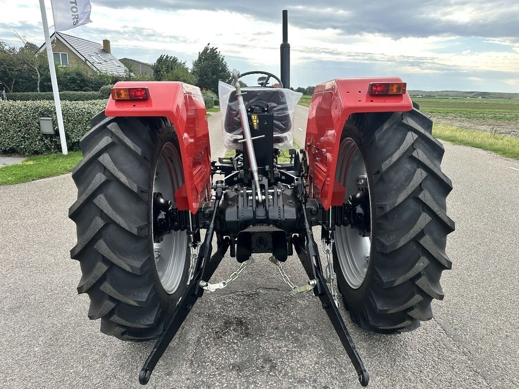 Traktor van het type Massey Ferguson 290, Neumaschine in Callantsoog (Foto 10)
