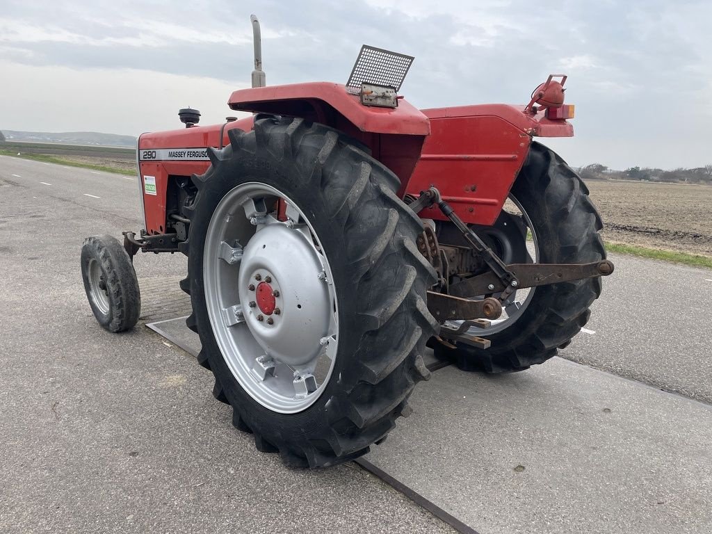 Traktor des Typs Massey Ferguson 290, Gebrauchtmaschine in Callantsoog (Bild 7)