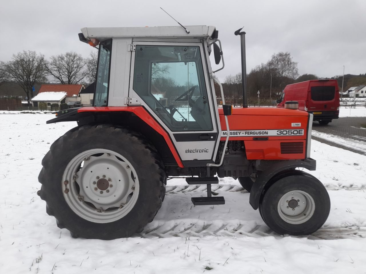 Traktor del tipo Massey Ferguson 3050E, Gebrauchtmaschine en Veenendaal (Imagen 4)