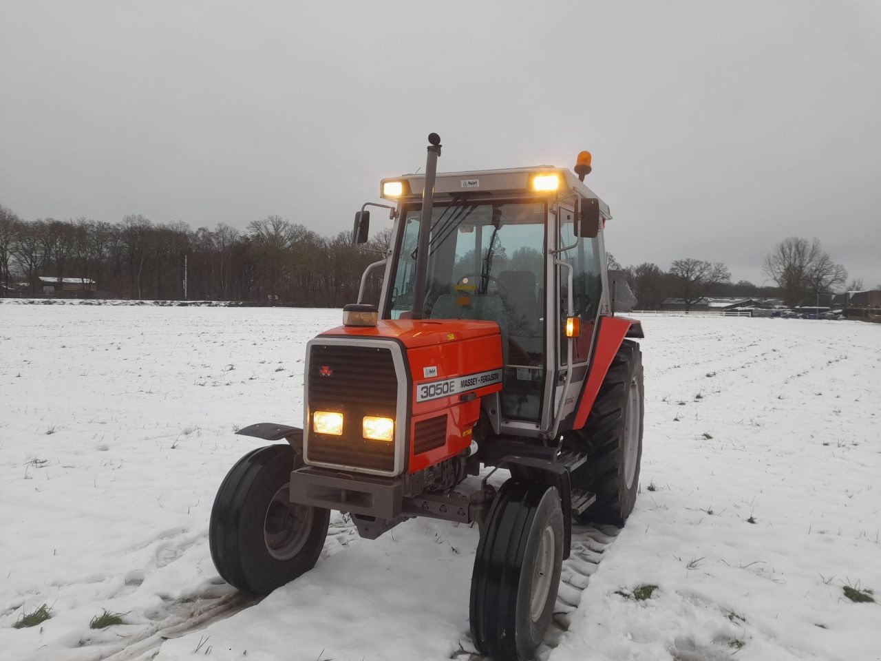 Traktor del tipo Massey Ferguson 3050E, Gebrauchtmaschine en Veenendaal (Imagen 1)