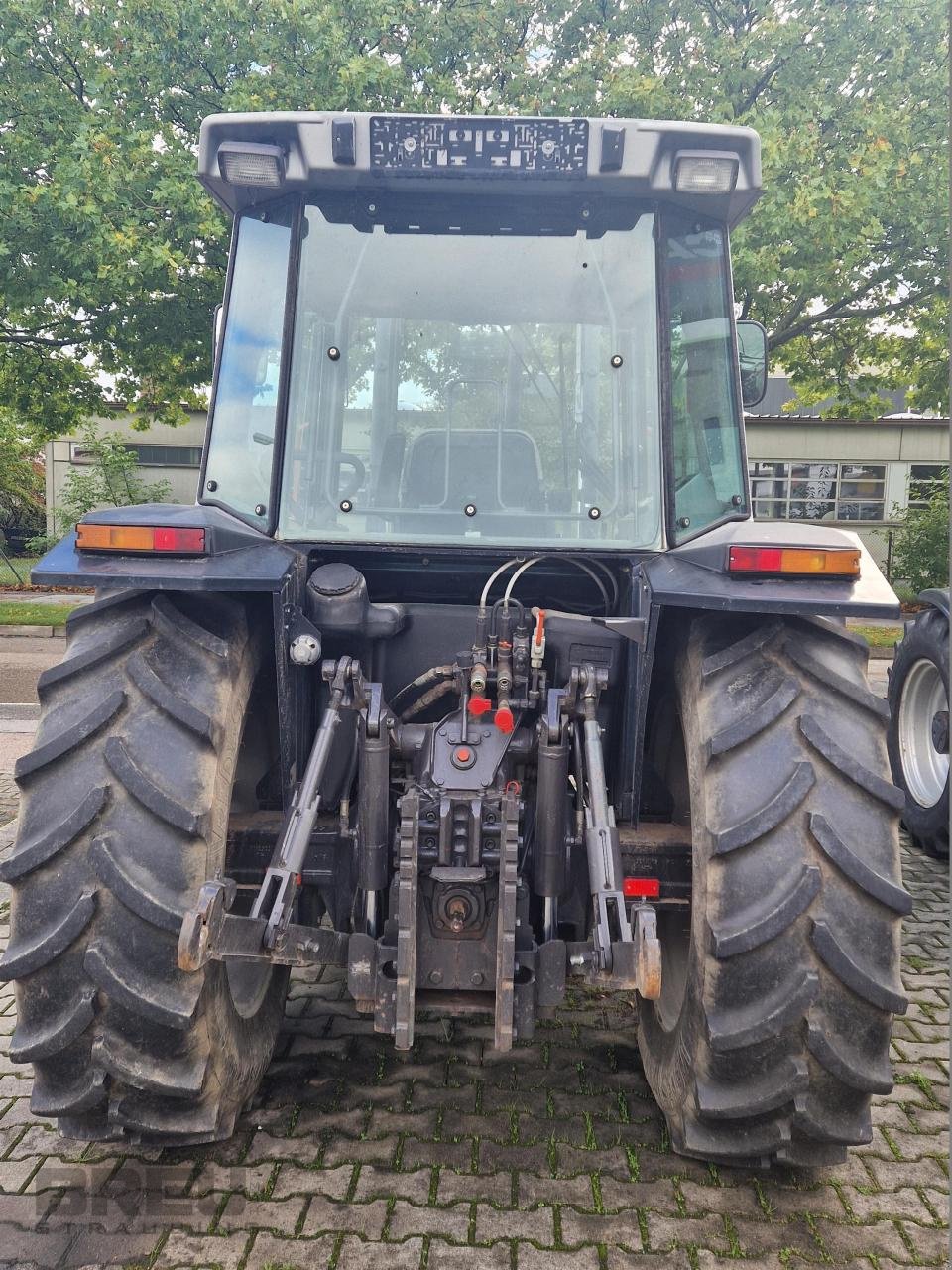 Traktor typu Massey Ferguson 3065 Allrad autotronic, Gebrauchtmaschine v Straubing (Obrázek 5)