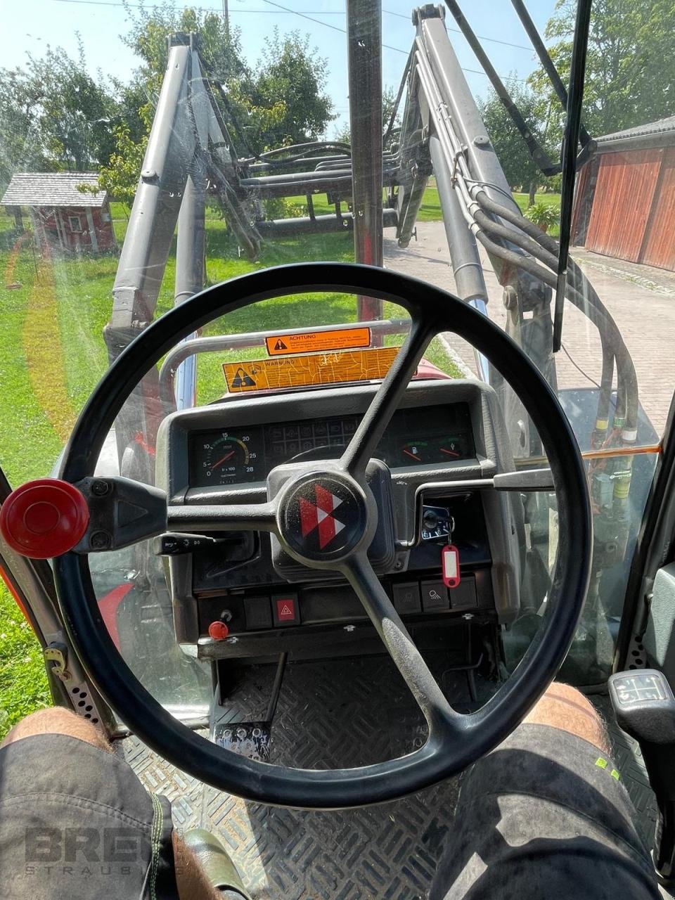 Traktor typu Massey Ferguson 3065 Allrad autotronic, Gebrauchtmaschine v Straubing (Obrázek 6)