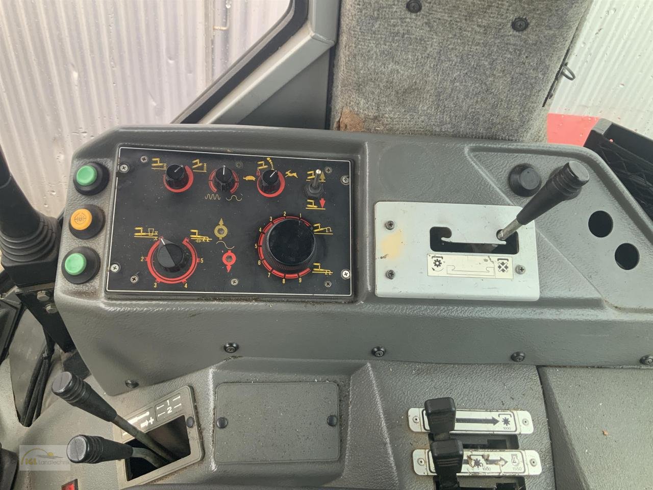 Traktor typu Massey Ferguson 3065, Gebrauchtmaschine v Pfreimd (Obrázek 6)