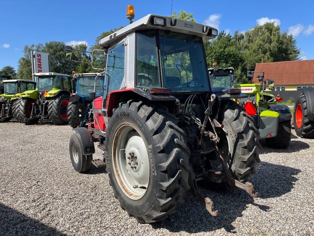 Traktor des Typs Massey Ferguson 3070, Gebrauchtmaschine in Mern (Bild 9)