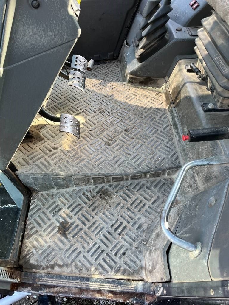 Traktor des Typs Massey Ferguson 3070, Gebrauchtmaschine in Mern (Bild 14)