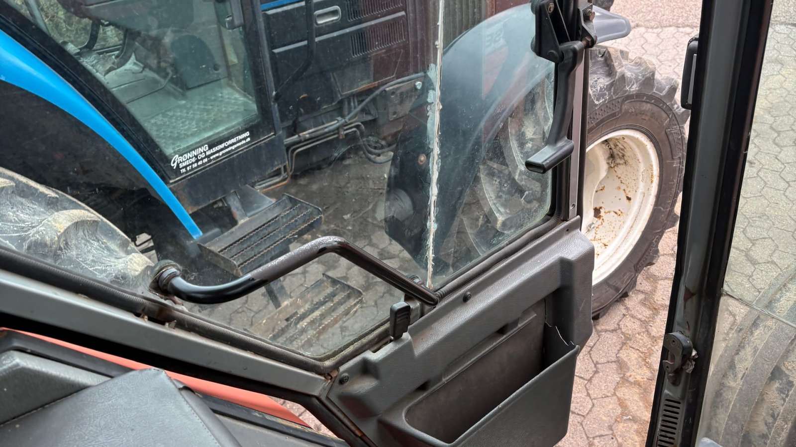 Traktor tip Massey Ferguson 3070, Gebrauchtmaschine in Roslev (Poză 21)