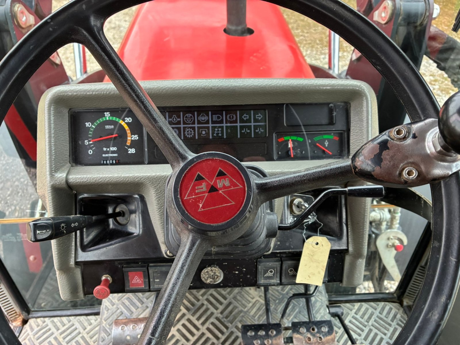 Traktor του τύπου Massey Ferguson 3070, Gebrauchtmaschine σε Maisach (Φωτογραφία 3)