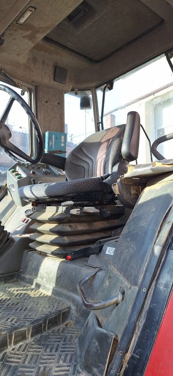 Traktor tip Massey Ferguson 3080-4, Gebrauchtmaschine in Kottingneusiedl (Poză 2)