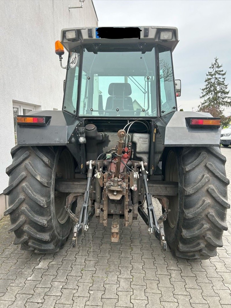 Traktor от тип Massey Ferguson 3080E, Gebrauchtmaschine в Nauen (Снимка 7)