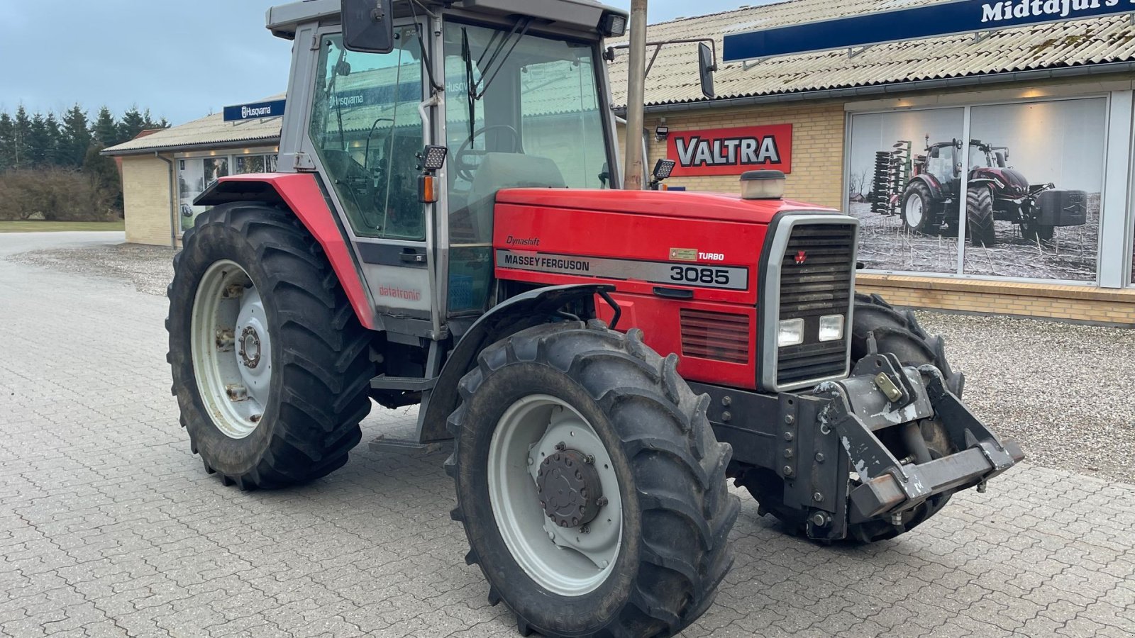 Traktor typu Massey Ferguson 3085 Dynashift, Gebrauchtmaschine w Nimtofte (Zdjęcie 5)