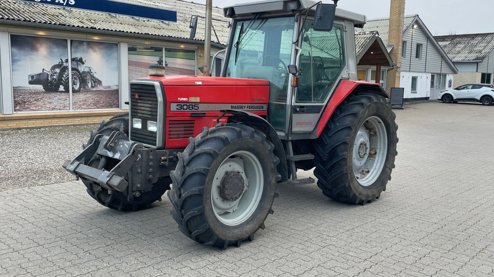 Traktor typu Massey Ferguson 3085 Dynashift, Gebrauchtmaschine w Nimtofte (Zdjęcie 2)