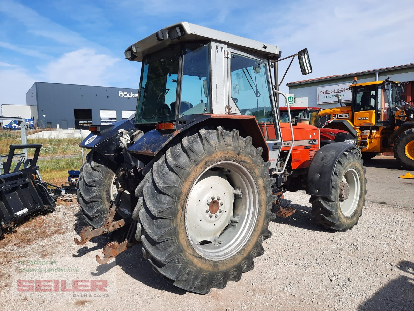 Traktor des Typs Massey Ferguson 3085 Euro-Line, Gebrauchtmaschine in Burghaslach (Bild 7)