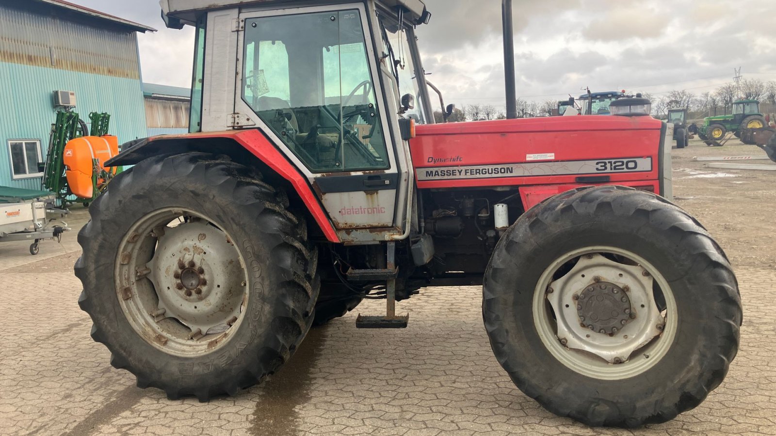 Traktor del tipo Massey Ferguson 3120, Gebrauchtmaschine en Rødekro (Imagen 1)