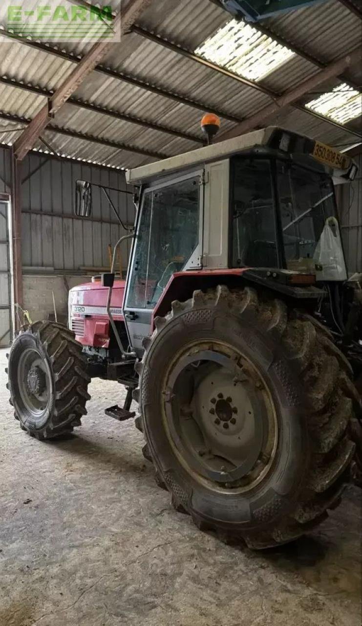 Traktor от тип Massey Ferguson 3120, Gebrauchtmaschine в CHAUVONCOURT (Снимка 4)