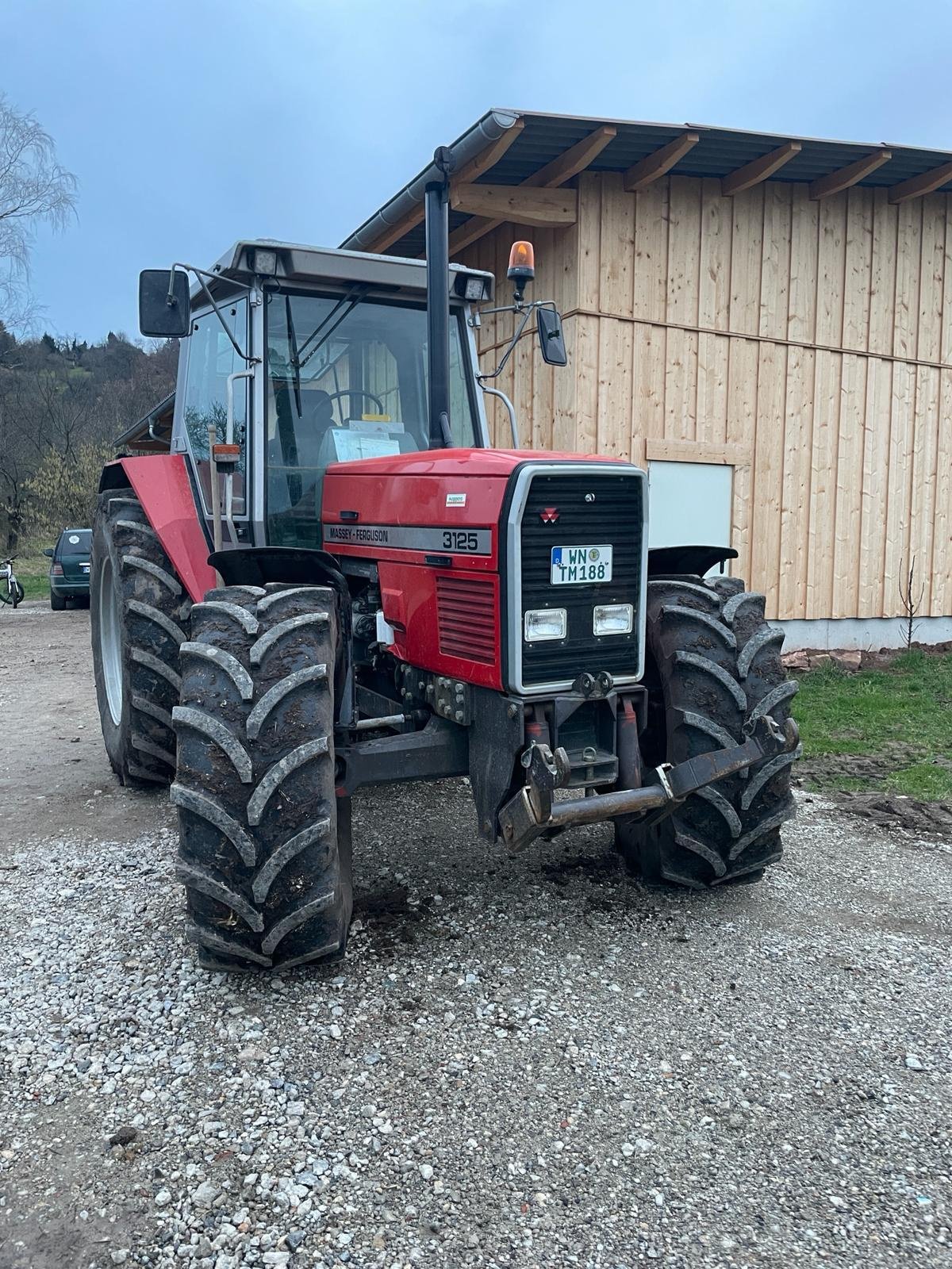 Traktor типа Massey Ferguson 3125, Gebrauchtmaschine в Weinstadt (Фотография 1)
