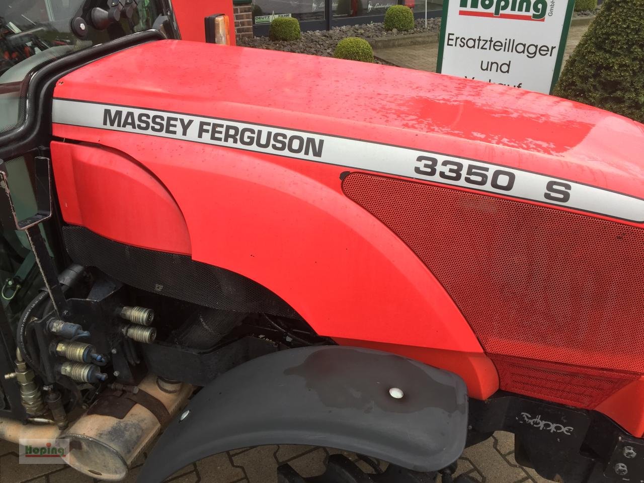 Traktor of the type Massey Ferguson 3350 S, Gebrauchtmaschine in Bakum (Picture 5)