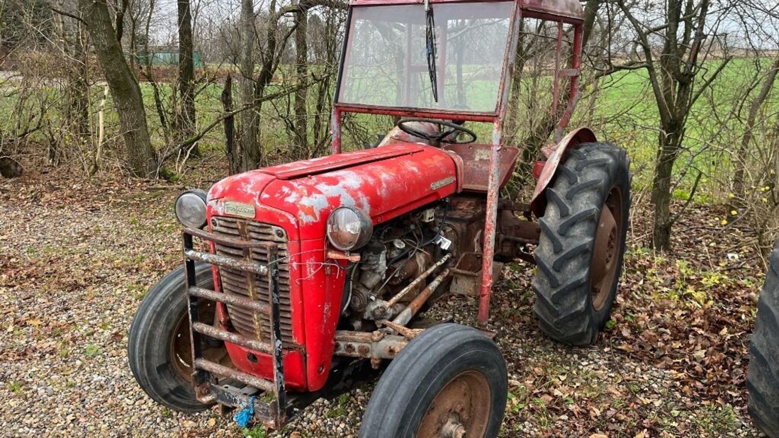 Traktor tipa Massey Ferguson 35 benzin, Gebrauchtmaschine u Rødovre (Slika 1)
