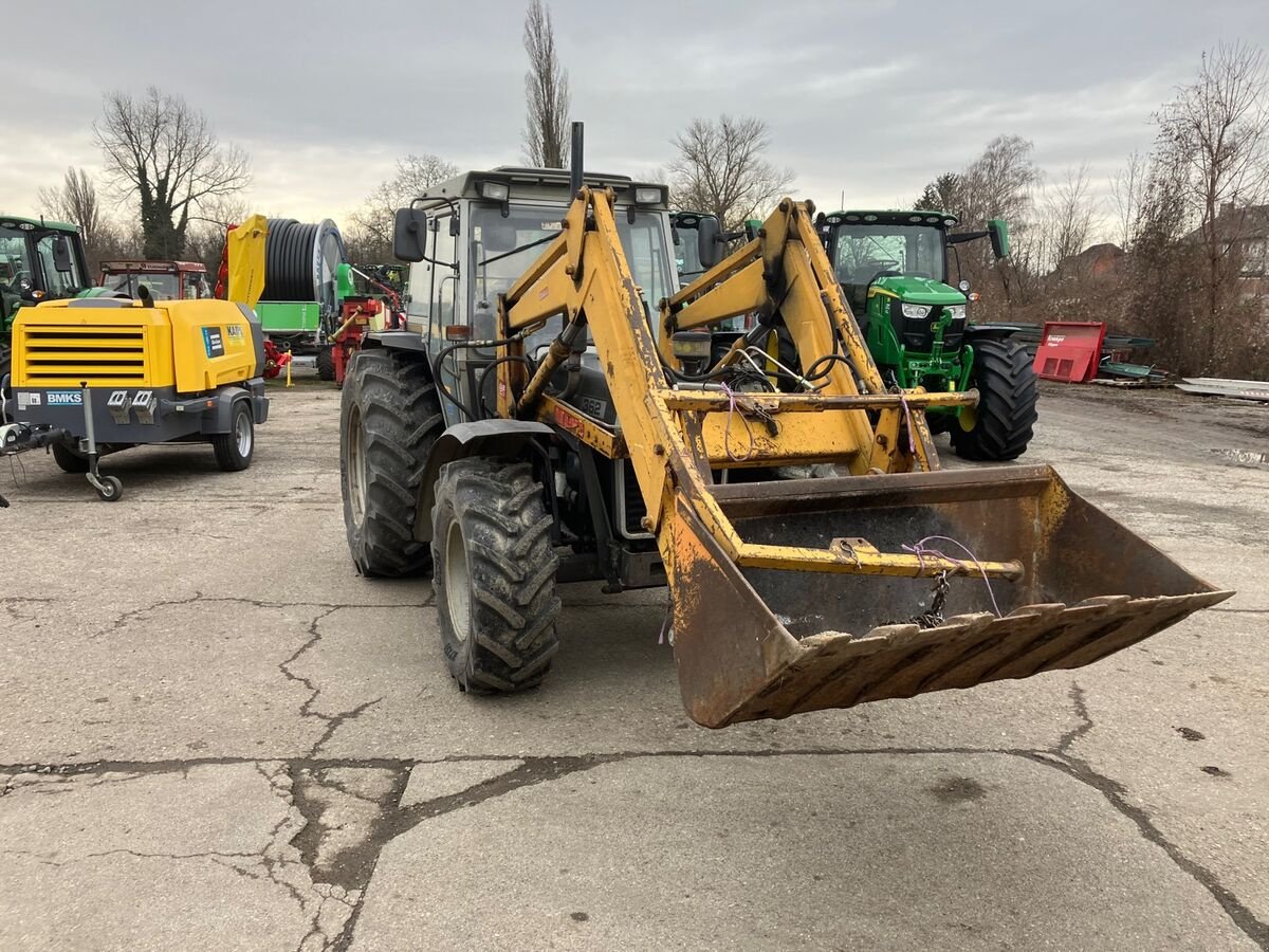 Traktor des Typs Massey Ferguson 362 Speedshift, Gebrauchtmaschine in Zwettl (Bild 17)