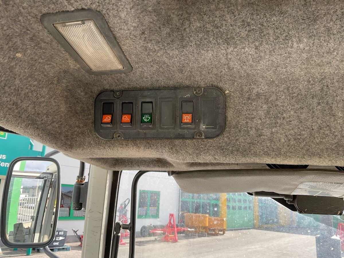 Traktor от тип Massey Ferguson 362, Gebrauchtmaschine в Zwettl (Снимка 17)